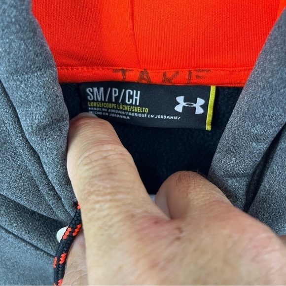 Under Armour Longsleeve Hoodie - Picture 4 of 5